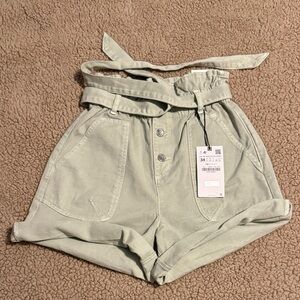 Zara High-Waisted Light Green Shorts
